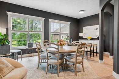 You've got to see this beautiful 2 story home in Rivercut! on Rivercut Golf Course in Missouri - for sale on GolfHomes.com, golf home, golf lot
