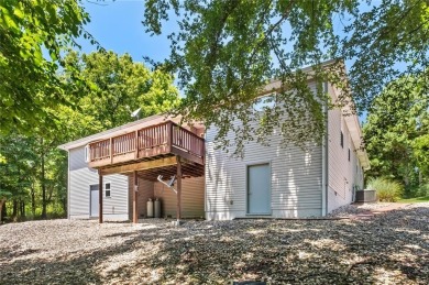 Peaceful Bella Vista Retreat with Access to Back 40 Trials

 on Bella Vista - Metfield Golf Complex and Country Club in Arkansas - for sale on GolfHomes.com, golf home, golf lot