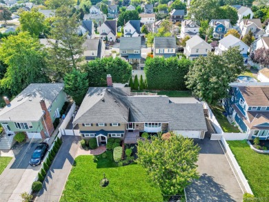 THIS FALL, DONT STALL- THIS SPLIT LEVEL HAS IT ALL...WELCOME TO on Peninsula Golf Club in New York - for sale on GolfHomes.com, golf home, golf lot