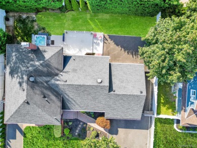 THIS FALL, DONT STALL- THIS SPLIT LEVEL HAS IT ALL...WELCOME TO on Peninsula Golf Club in New York - for sale on GolfHomes.com, golf home, golf lot