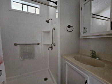 Welcome to a charming cottage-style home featuring 1 bedroom and on Viewpoint Golf Resort in Arizona - for sale on GolfHomes.com, golf home, golf lot