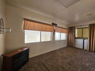 Welcome to a charming cottage-style home featuring 1 bedroom and on Viewpoint Golf Resort in Arizona - for sale on GolfHomes.com, golf home, golf lot