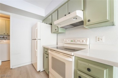 Super condo in the guard-gate community of the Las Vegas Country on Las Vegas Country Club in Nevada - for sale on GolfHomes.com, golf home, golf lot
