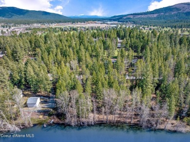 Welcome to StoneRidge Golf Course and this tranquil WATERFRONT on Stoneridge Golf Club in Idaho - for sale on GolfHomes.com, golf home, golf lot