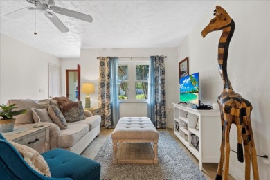 This Charming South Venice POOL home is MOVE-IN-READY with on Jacaranda West Country Club in Florida - for sale on GolfHomes.com, golf home, golf lot