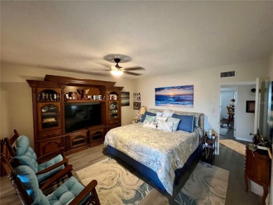 Welcome to paradise!!! Location, location, location!!! Come see on On Top Of The World Golf Course in Florida - for sale on GolfHomes.com, golf home, golf lot