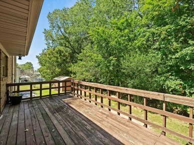 If you are looking for plenty of space, 664 Country Club is the on Madisonville Golf and Country Club in Kentucky - for sale on GolfHomes.com, golf home, golf lot