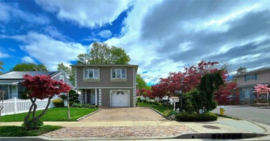 Wow.  Impeccable 6... to 7 Bedroom, 3 Full Bath, Raised High on Bethpage State Park Golf Course - Black in New York - for sale on GolfHomes.com, golf home, golf lot