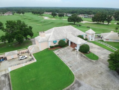 One or more photo(s) has been virtually staged. Welcome to your on Huntington Hills Golf and Country Club in Florida - for sale on GolfHomes.com, golf home, golf lot