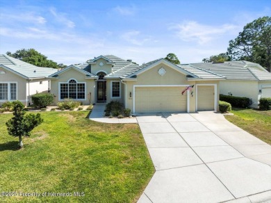 Beautiful 2004 Addison Sandhill Crane pool home situated on a on Glen Lakes Country Club in Florida - for sale on GolfHomes.com, golf home, golf lot