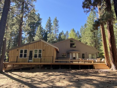 Great location for this newly remodeled golf home. Featuring two on Black Butte Ranch Golf Club Glaze Meadow in Oregon - for sale on GolfHomes.com, golf home, golf lot
