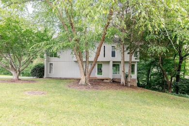 This is a public online auction. An auction is a transparent way on Fox Den Country Club in Tennessee - for sale on GolfHomes.com, golf home, golf lot