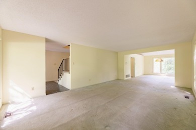 This is a public online auction. An auction is a transparent way on Fox Den Country Club in Tennessee - for sale on GolfHomes.com, golf home, golf lot