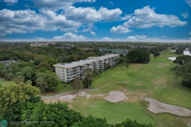 MOTIVATED SELLERS. One of the best locations in Palm Aire, at on Palm-Aire Country Club and Resort - Palms in Florida - for sale on GolfHomes.com, golf home, golf lot