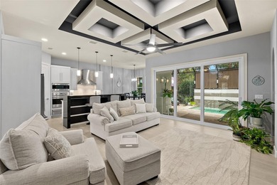 Welcome to this beautifully appointed 3-bedroom, 2-bath home on Plantation Bay Golf and Country Club in Florida - for sale on GolfHomes.com, golf home, golf lot