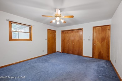 This meticulously maintained Chalet is a rare gem! Situated on a on Eagle Rock Golf and Ski Resort in Pennsylvania - for sale on GolfHomes.com, golf home, golf lot