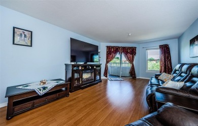 MOTIVATED SELLER! Offering up to $5k towards Buyers CLOSING on Feather Sound Country Club in Florida - for sale on GolfHomes.com, golf home, golf lot