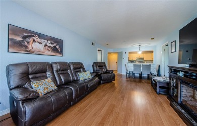 MOTIVATED SELLER! Offering up to $5k towards Buyers CLOSING on Feather Sound Country Club in Florida - for sale on GolfHomes.com, golf home, golf lot