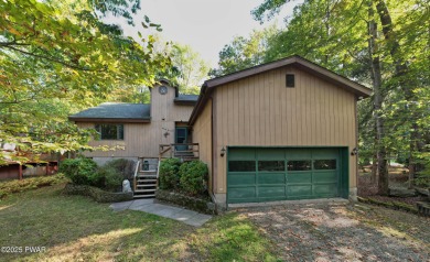 Welcome to this expansive 4 bedroom 4 bath home perfectly on The Hideout Golf in Pennsylvania - for sale on GolfHomes.com, golf home, golf lot