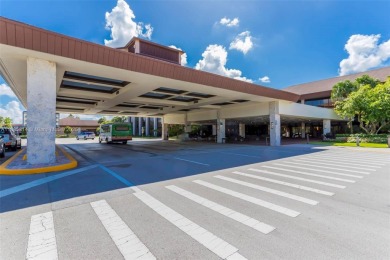 SEE IT BEFORE IT'S GONE! MOTIVATED SELLER! THE BUILDING HAS A on Flamingo Lakes Country Club in Florida - for sale on GolfHomes.com, golf home, golf lot