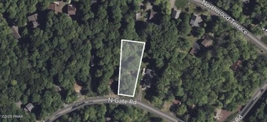 Level and buildable lot located in the amenity-filled community on The Hideout Golf in Pennsylvania - for sale on GolfHomes.com, golf home, golf lot
