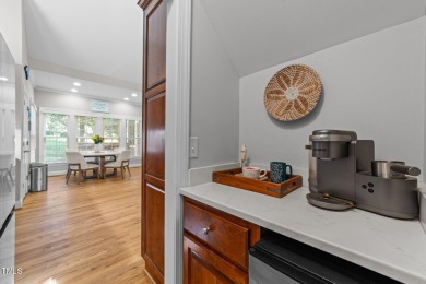 This stunning 5-bedroom, 4-bath home offers luxurious living on on The Neuse Golf Club in North Carolina - for sale on GolfHomes.com, golf home, golf lot