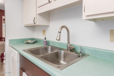 Newly listed larger end unit in Sun City West! Discover the on Stardust Golf Course in Arizona - for sale on GolfHomes.com, golf home, golf lot