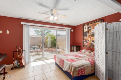 Newly listed larger end unit in Sun City West! Discover the on Stardust Golf Course in Arizona - for sale on GolfHomes.com, golf home, golf lot