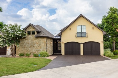 Charming Casita house sits on a large cut-de-sac lot backing to on The Club At Comanche Trace in Texas - for sale on GolfHomes.com, golf home, golf lot