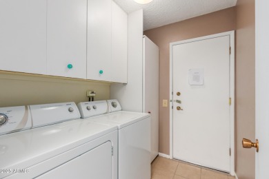 Newly listed larger end unit in Sun City West! Discover the on Stardust Golf Course in Arizona - for sale on GolfHomes.com, golf home, golf lot