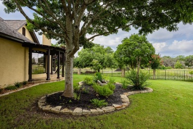 Charming Casita house sits on a large cut-de-sac lot backing to on The Club At Comanche Trace in Texas - for sale on GolfHomes.com, golf home, golf lot