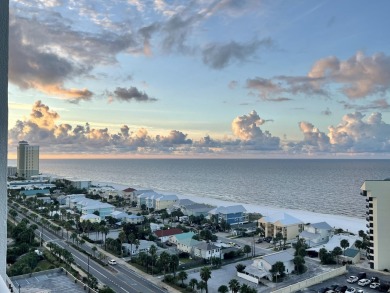 WILL ACCEPT BACKUP OFFERS if Closed by September 15, Act Now! on Signal Hill Golf Course, Inc. in Florida - for sale on GolfHomes.com, golf home, golf lot