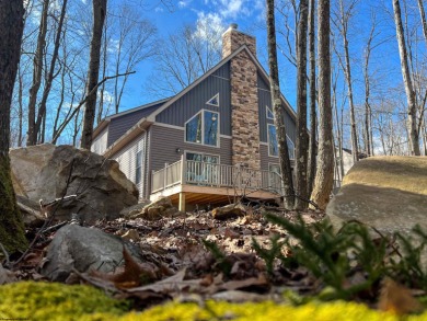 Meet 'Wander in the Woods', a nearly-new CHALET nestled inside on Alpine Lake Resort in West Virginia - for sale on GolfHomes.com, golf home, golf lot