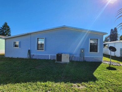 55+ Plus Community in sought-after Spanish Lakes Fairways has on Spanish Lakes Fairways in Florida - for sale on GolfHomes.com, golf home, golf lot