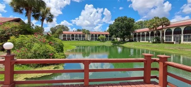 Step into this spacious, beautifully renovated, end-unit condo on Lake Wales Country Club in Florida - for sale on GolfHomes.com, golf home, golf lot