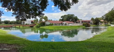 Wonderful views, and conveniently located? Yes! Enjoy all this on Lake Wales Country Club in Florida - for sale on GolfHomes.com, golf home, golf lot