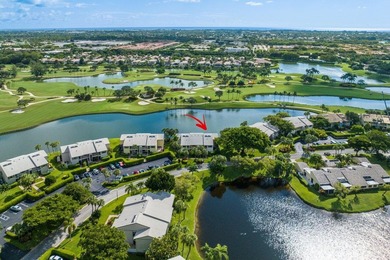 VIEWS, VIEWS, VIEWS! Wake up to sweeping lake and golf course on Hunters Run Golf and Country Club in Florida - for sale on GolfHomes.com, golf home, golf lot