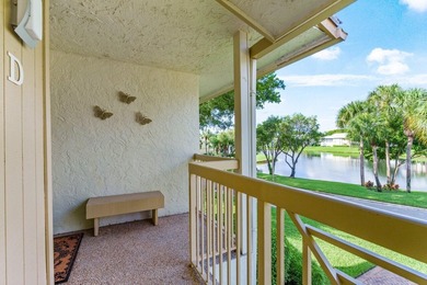 VIEWS, VIEWS, VIEWS! Wake up to sweeping lake and golf course on Hunters Run Golf and Country Club in Florida - for sale on GolfHomes.com, golf home, golf lot