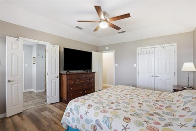 Updated and move-in ready home with great views of the 4th green on De Cordova Bend Country Club in Texas - for sale on GolfHomes.com, golf home, golf lot