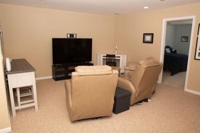 Beautiful 3 bedrooms, 2 full, 2 half baths end unit town home on The Club At Morgan Hill in Pennsylvania - for sale on GolfHomes.com, golf home, golf lot