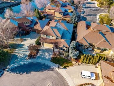 Come escape the prestigious Villas area of Banbury Meadows on BanBury Golf Club in Idaho - for sale on GolfHomes.com, golf home, golf lot