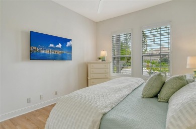 Discover effortless Florida living in this beautifully on Lakewood Ranch Golf and Country Club in Florida - for sale on GolfHomes.com, golf home, golf lot