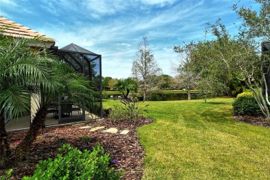 Discover effortless Florida living in this beautifully on Lakewood Ranch Golf and Country Club in Florida - for sale on GolfHomes.com, golf home, golf lot