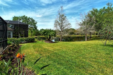 Discover effortless Florida living in this beautifully on Lakewood Ranch Golf and Country Club in Florida - for sale on GolfHomes.com, golf home, golf lot