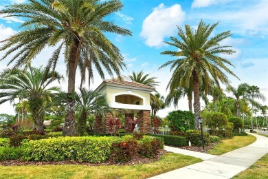 Discover effortless Florida living in this beautifully on Lakewood Ranch Golf and Country Club in Florida - for sale on GolfHomes.com, golf home, golf lot