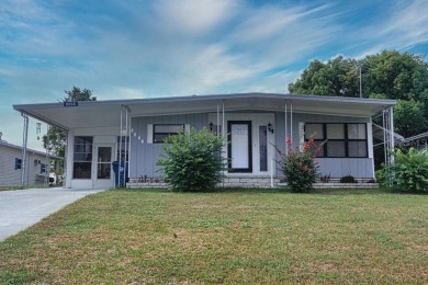 BRAND NEW ROOF with warranty and new aluminum siding make this on High Point Golf Club, Inc. in Florida - for sale on GolfHomes.com, golf home, golf lot