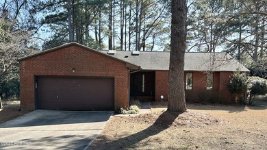 Welcome to this beautiful 3 BD, 2 Full BT home offering 2,151 on Harbour Point Golf Club in North Carolina - for sale on GolfHomes.com, golf home, golf lot
