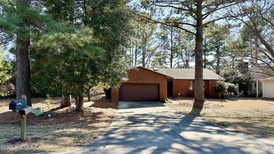 Welcome to this beautiful 3 BD, 2 Full BT home offering 2,151 on Harbour Point Golf Club in North Carolina - for sale on GolfHomes.com, golf home, golf lot