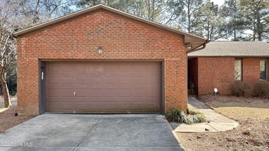 Welcome to this beautiful 3 BD, 2 Full BT home offering 2,151 on Harbour Point Golf Club in North Carolina - for sale on GolfHomes.com, golf home, golf lot