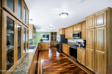 Golfers Delight you will love this 5 bedroom 3.5 bath on the on Stoneridge Golf Club in Idaho - for sale on GolfHomes.com, golf home, golf lot